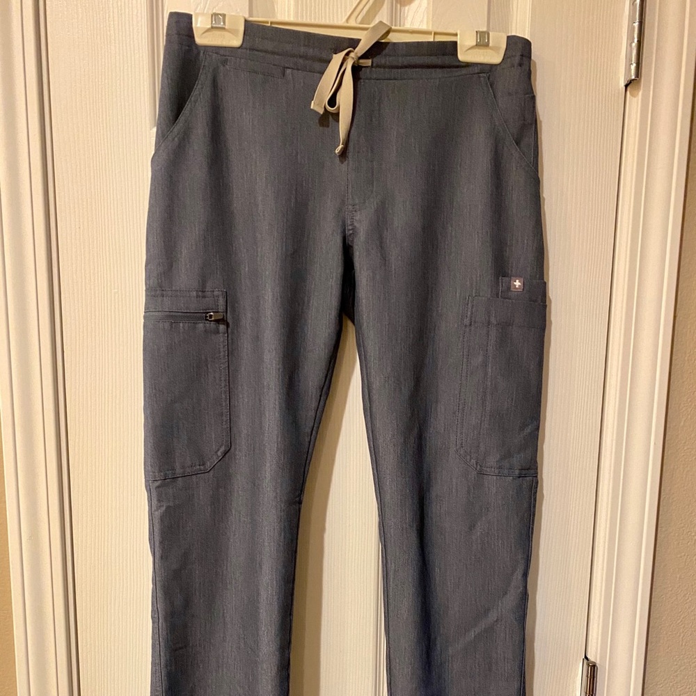 FIGS ‘yola’ skinny scrub pant *heather denim*